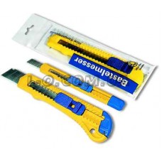Нож канцелярский пластиковый 9мм BuroMax